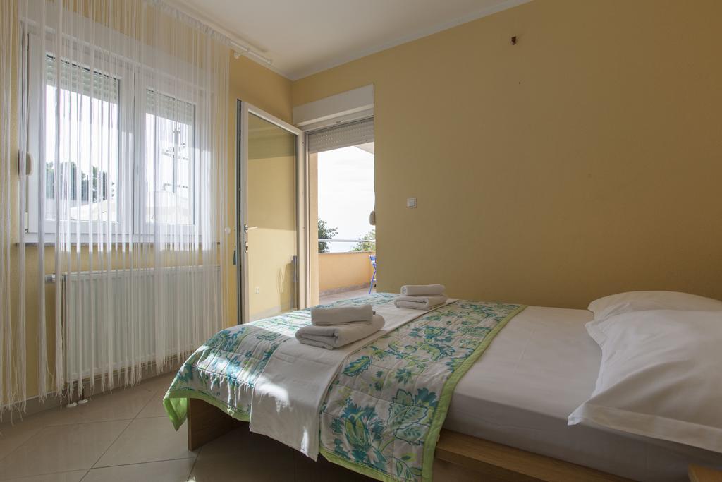 Apartments Damjanovic Makarska Pokój zdjęcie