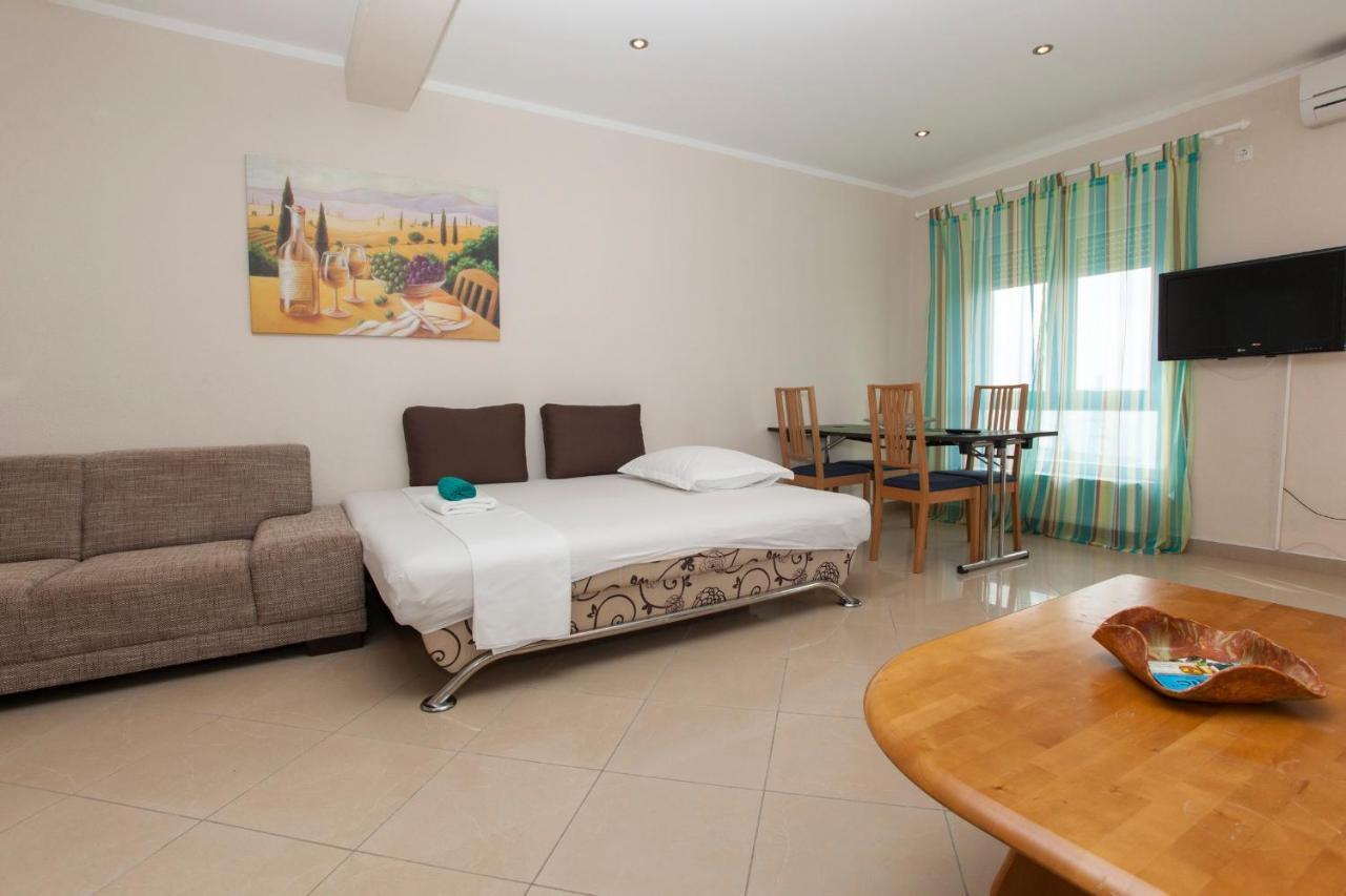 Apartments Damjanovic Makarska Pokój zdjęcie