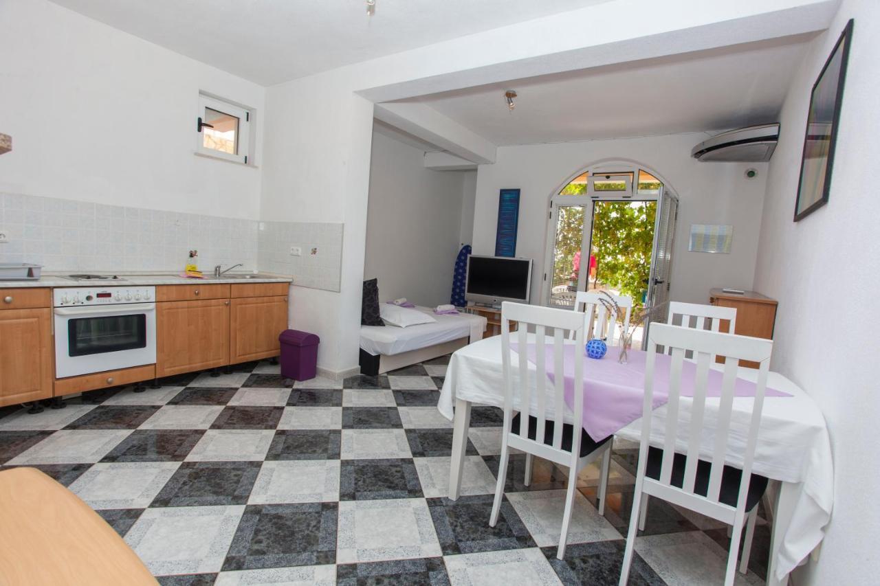 Apartments Damjanovic Makarska Zewnętrze zdjęcie